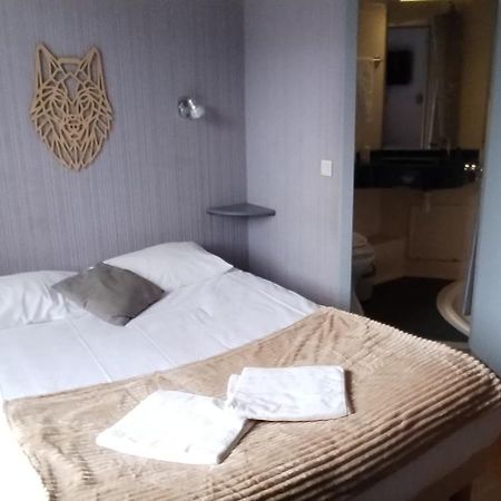 Hotel Des Cevennes Mezilhac Экстерьер фото
